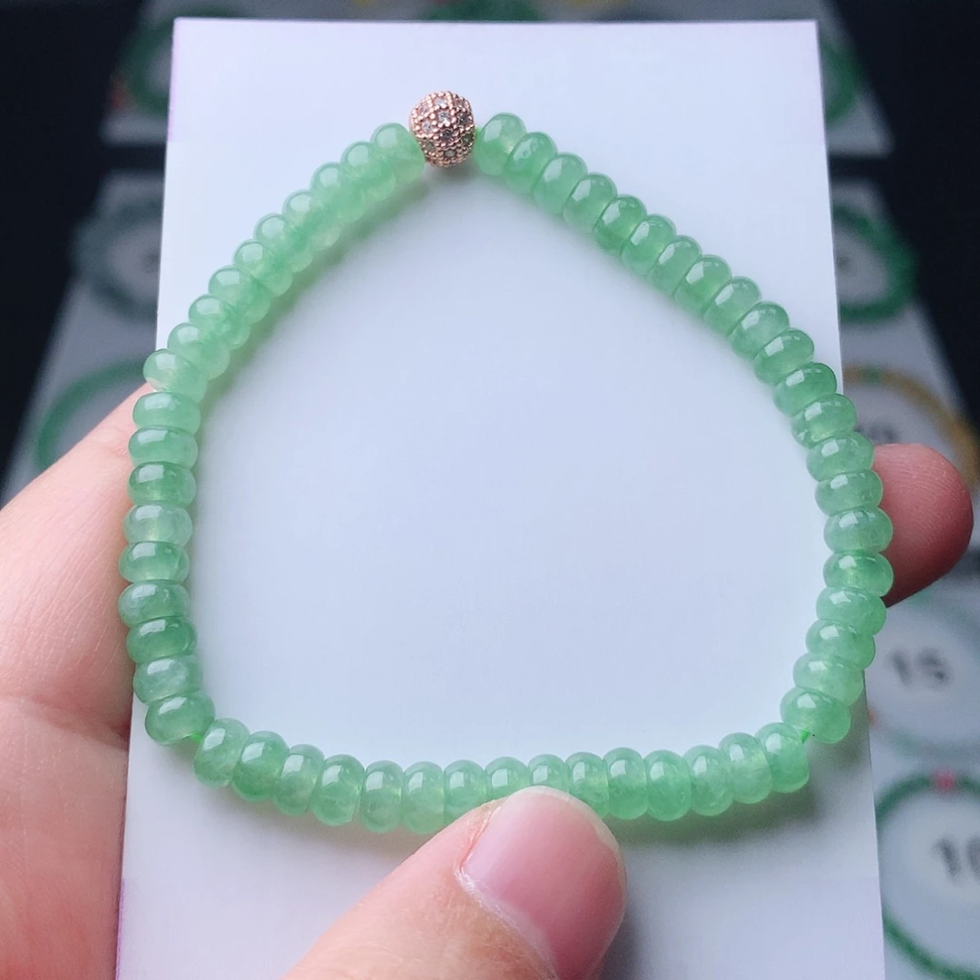 翡翠未镶嵌手链翡翠