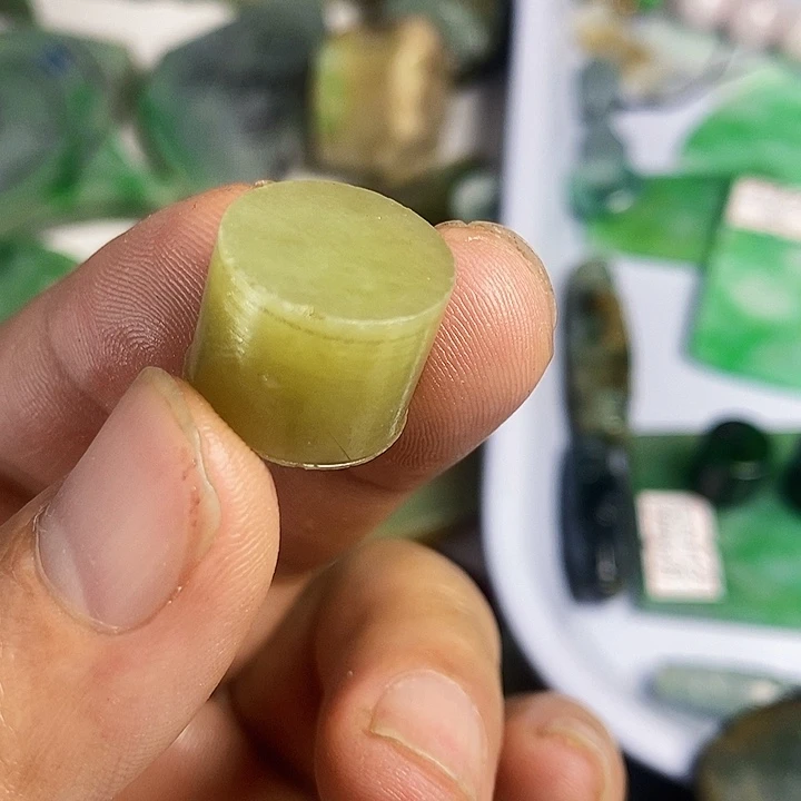 翡翠散珠天然翡翠A货挂件