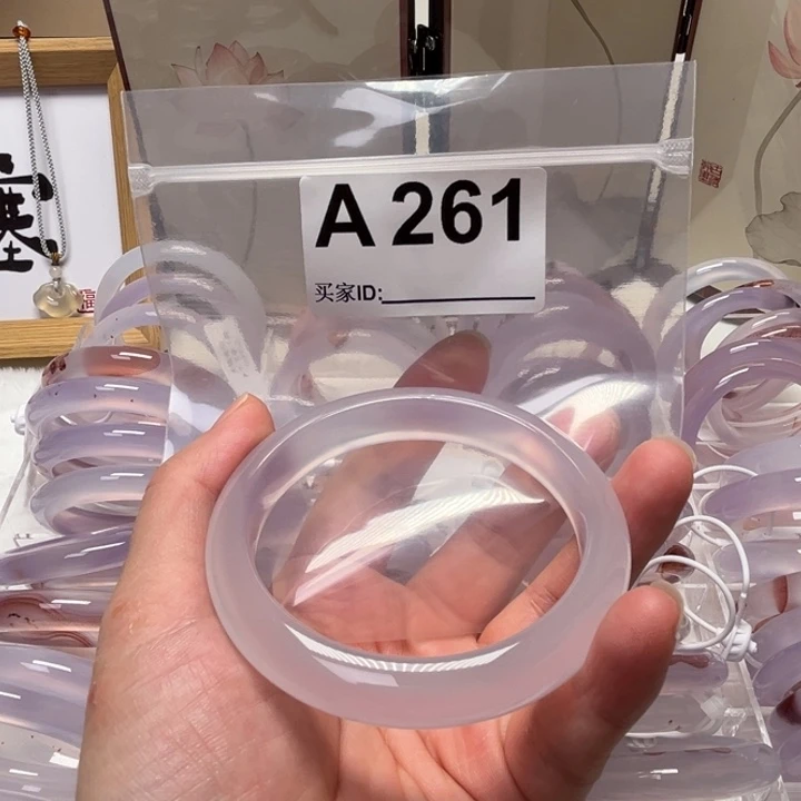 手镯玛瑙/玉髓未镶嵌M****.261