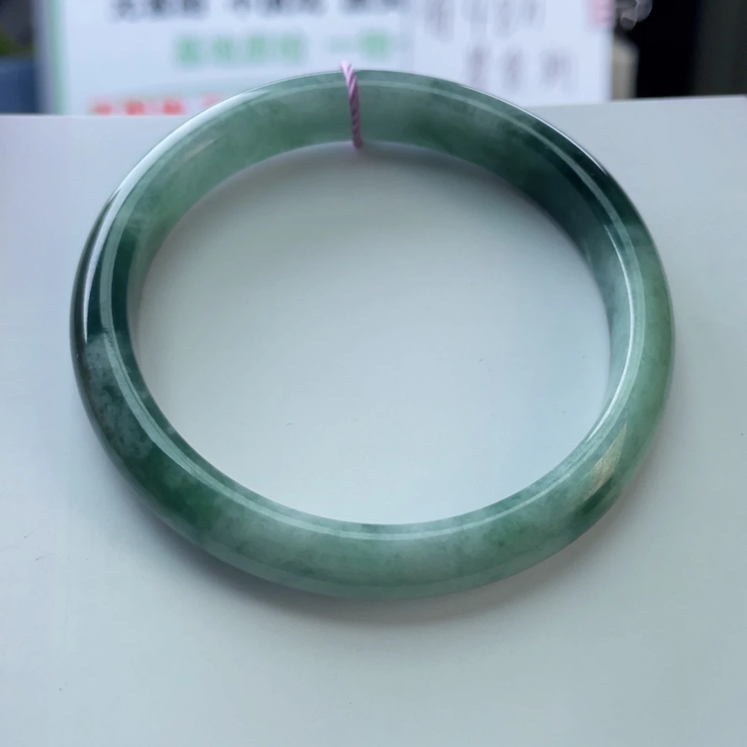 翡翠未镶嵌手镯57