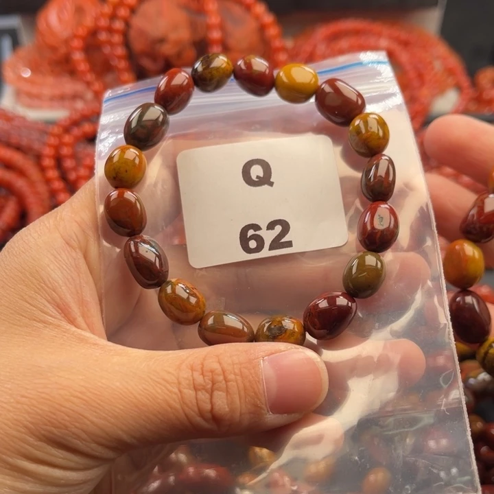 南红玛瑙未镶嵌多样性发货默认微瑕称重9mm