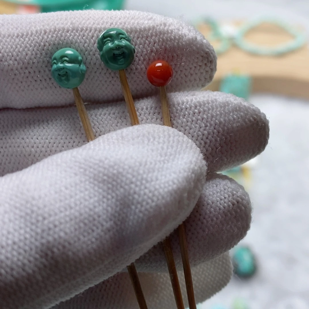 南红玛瑙颈饰未镶嵌