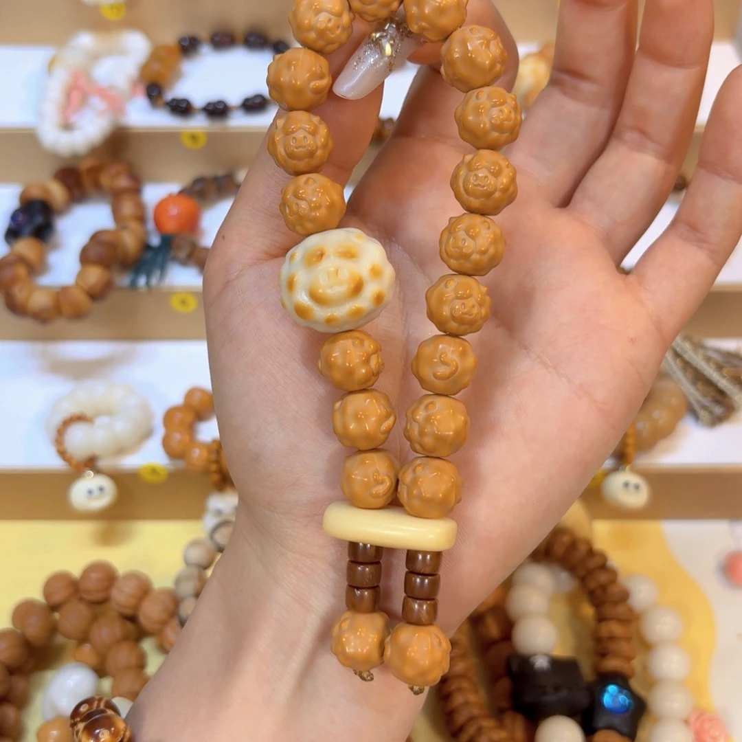 星月菩提手串全品猴头小羊手持