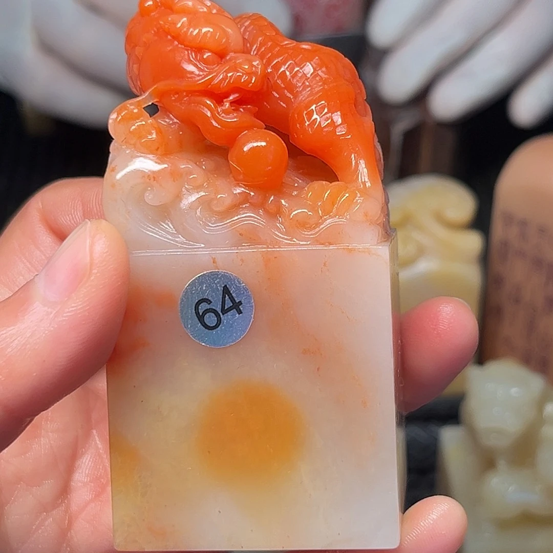 寿山石在这个充满生机盎然活力