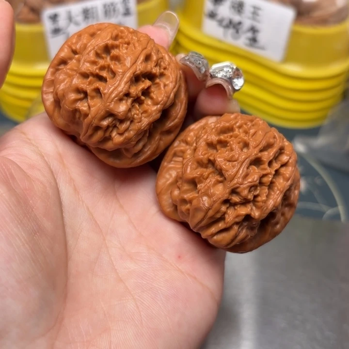 文玩核桃吊坠42-31795-02