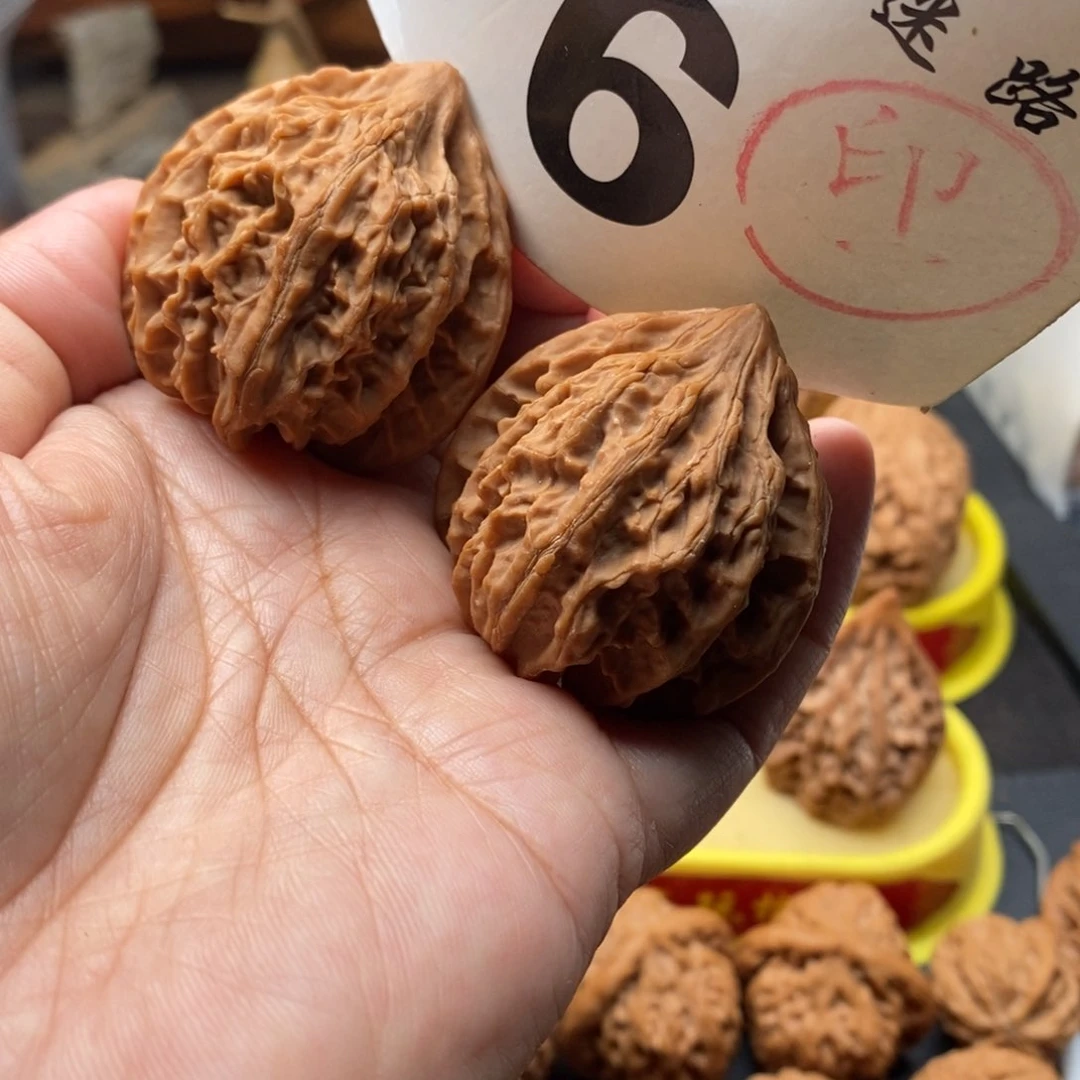 把件文玩核桃40全品灯笼