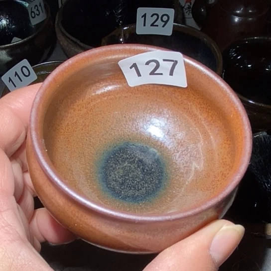 茶盏是因为一切不开心