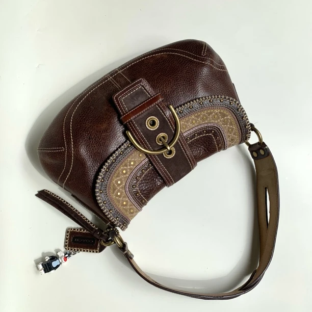 95新 COACH/蔻驰 经典百搭简约时尚波西米亚风棕色全皮单肩豌豆包