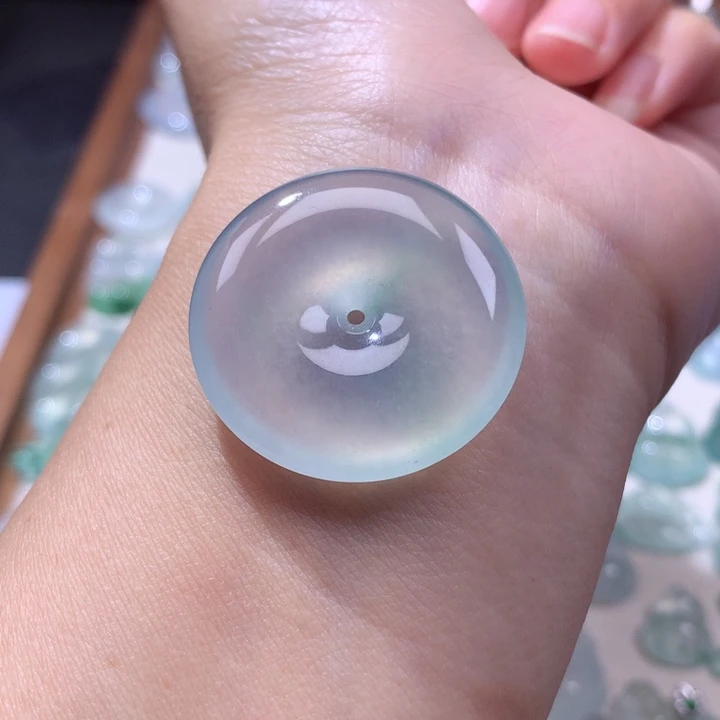 颈饰未镶嵌翡翠高冰平安扣