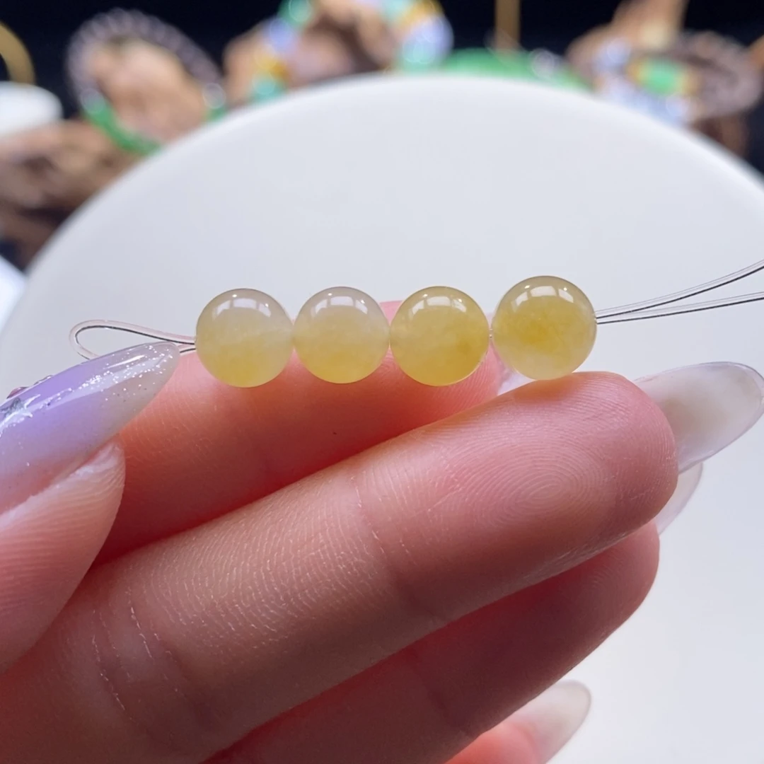 翡翠未镶嵌颈饰翡翠冰黄小珠卡7+只发一颗