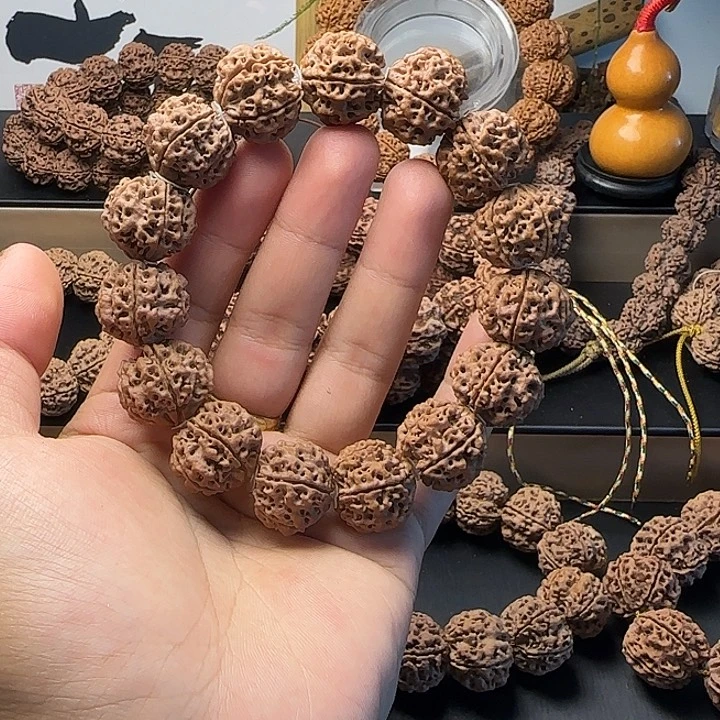 金刚菩提吊坠原生态金刚菩提21头货