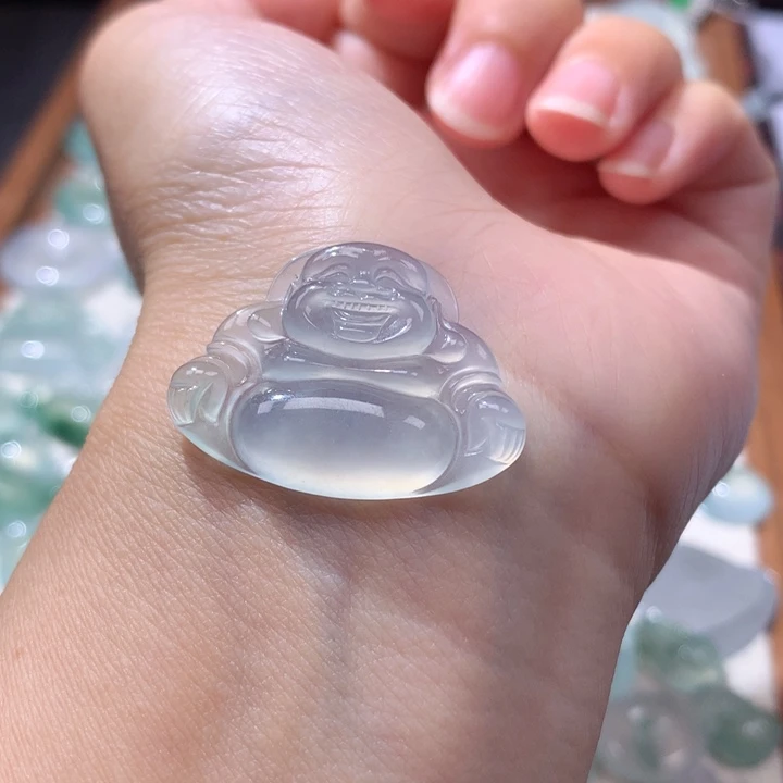 颈饰未镶嵌翡翠冰种佛公