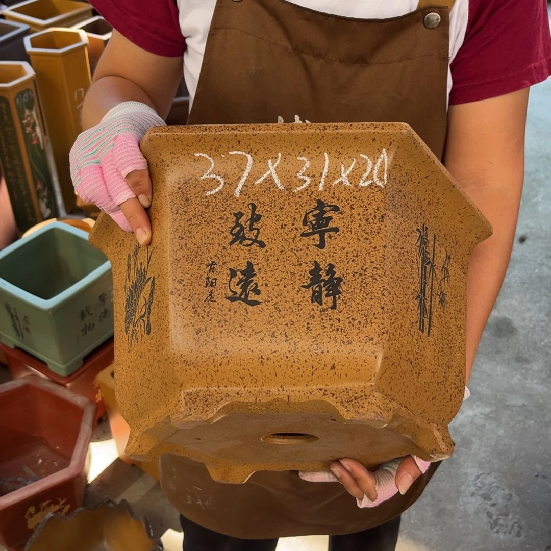 紫砂花盆盆景艺术