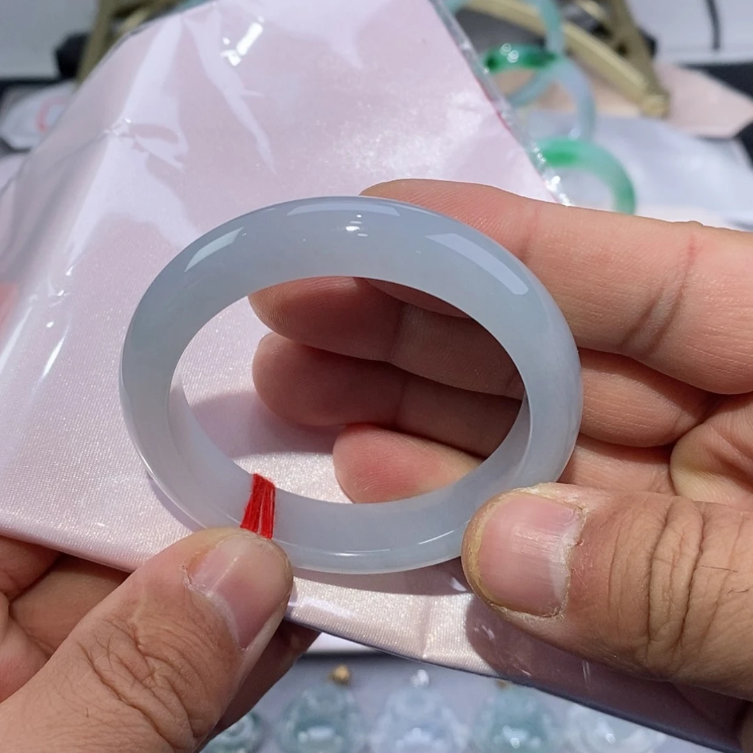 【闪购商品】未镶嵌手镯翡翠