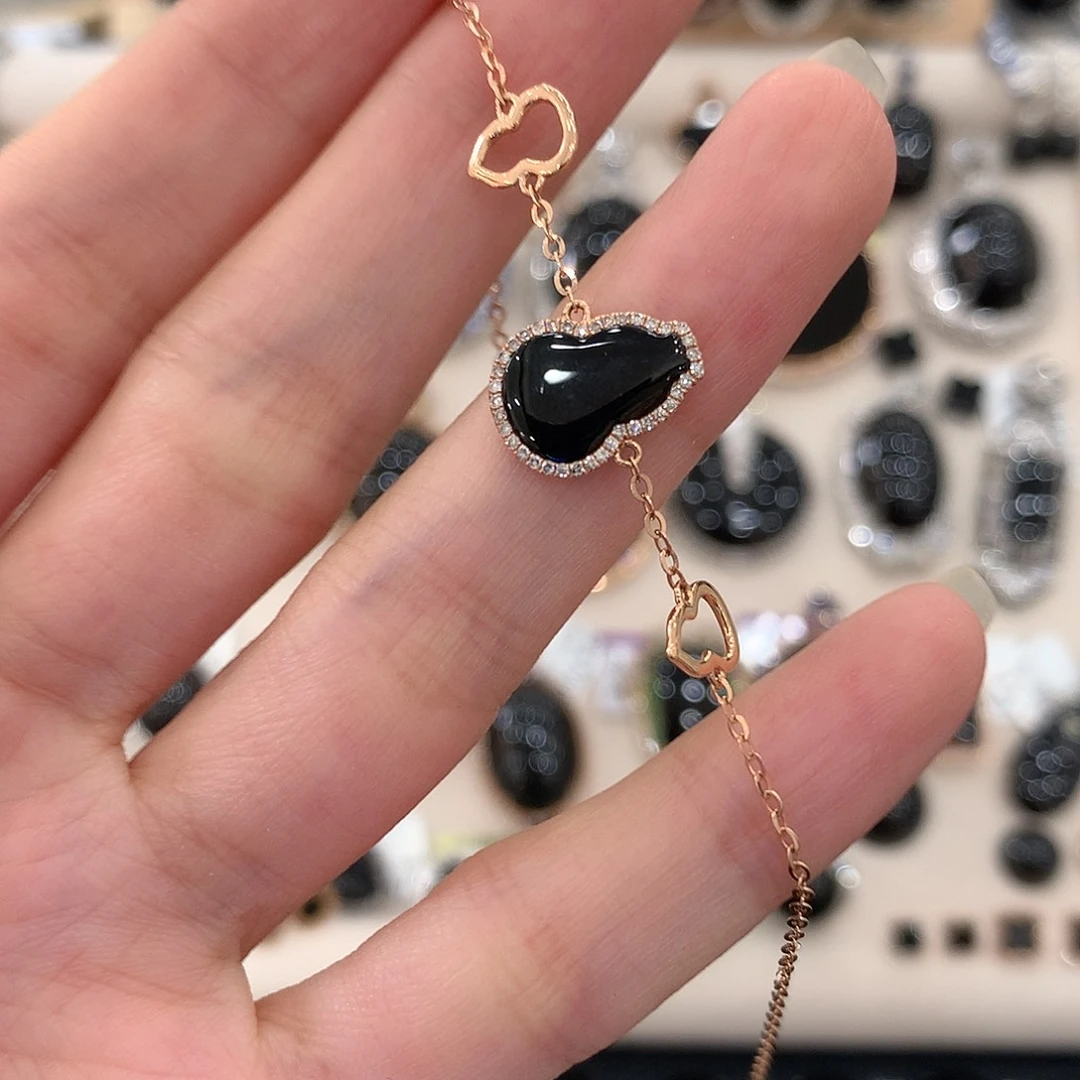 18K金镶嵌手链翡翠葫芦手链