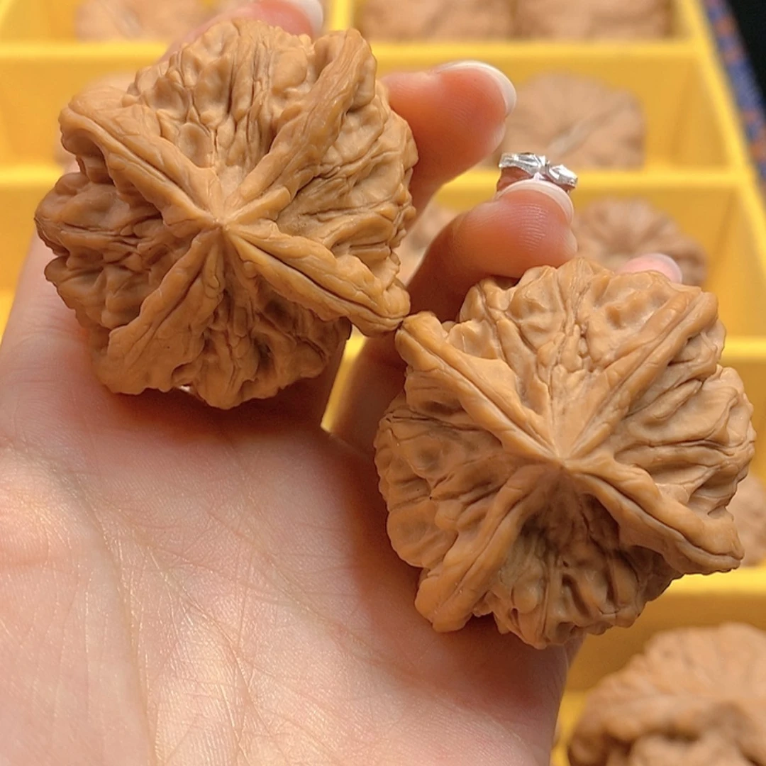 【闪购商品】把件文玩核桃文玩核桃四棱