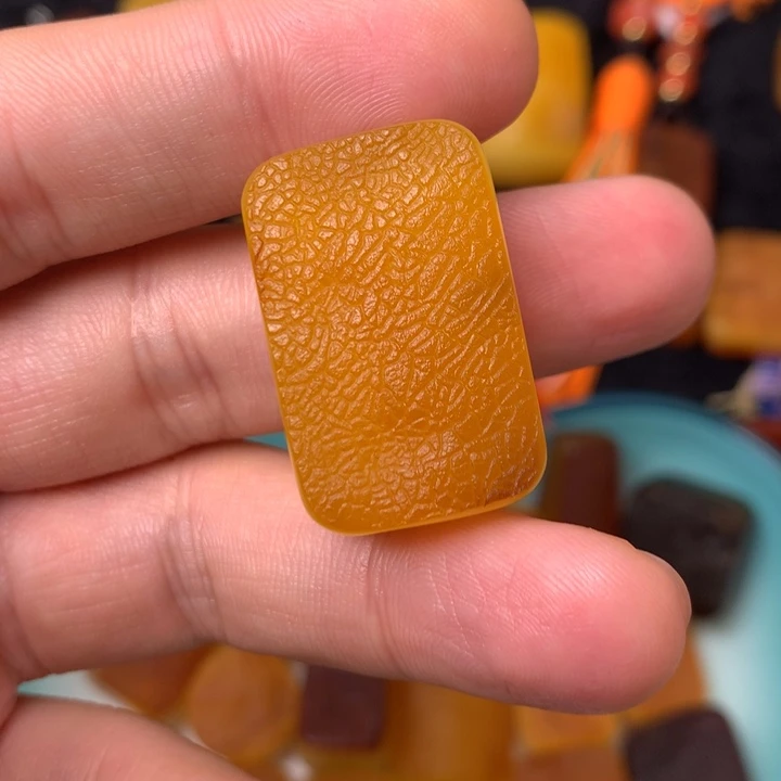 原皮留皮牌子配饰