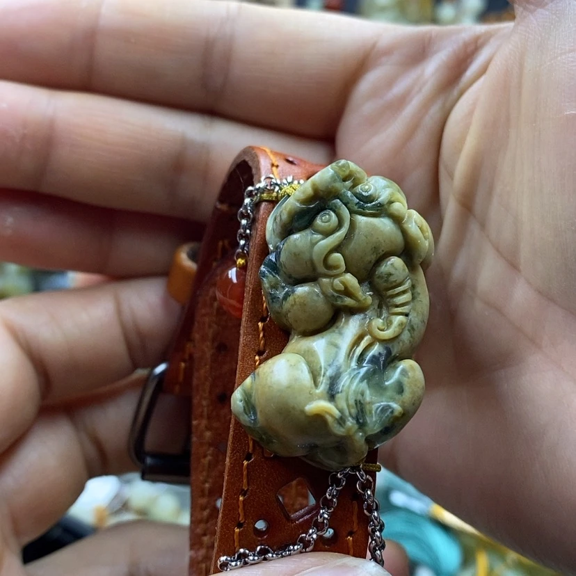 【闪购商品】蛇纹石玉手牌未镶嵌