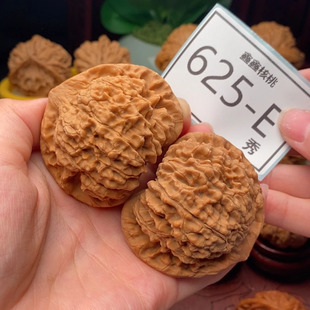 文玩核桃把件官帽54