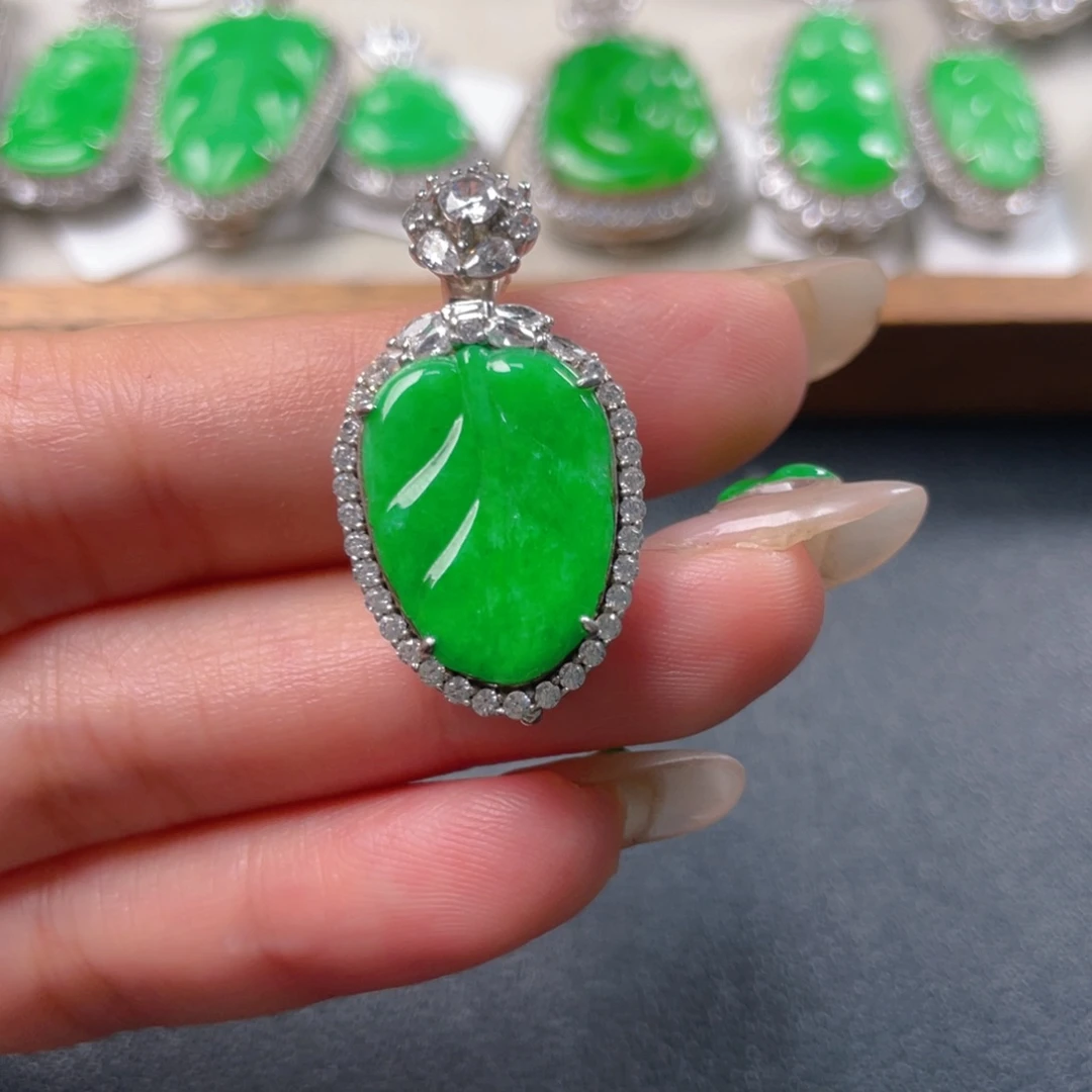 翡翠银S925镶嵌吊坠(不含链)