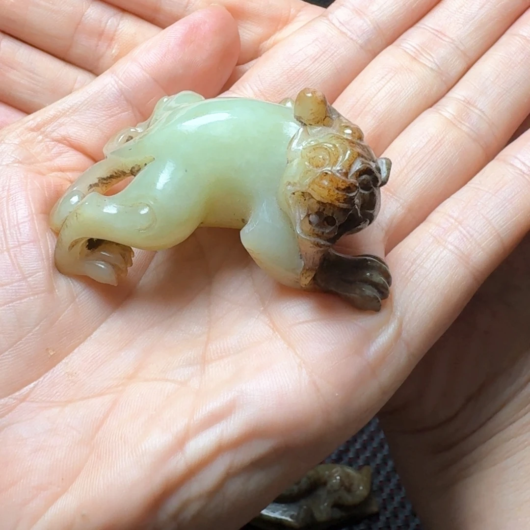 1***宿未镶嵌和田玉把件