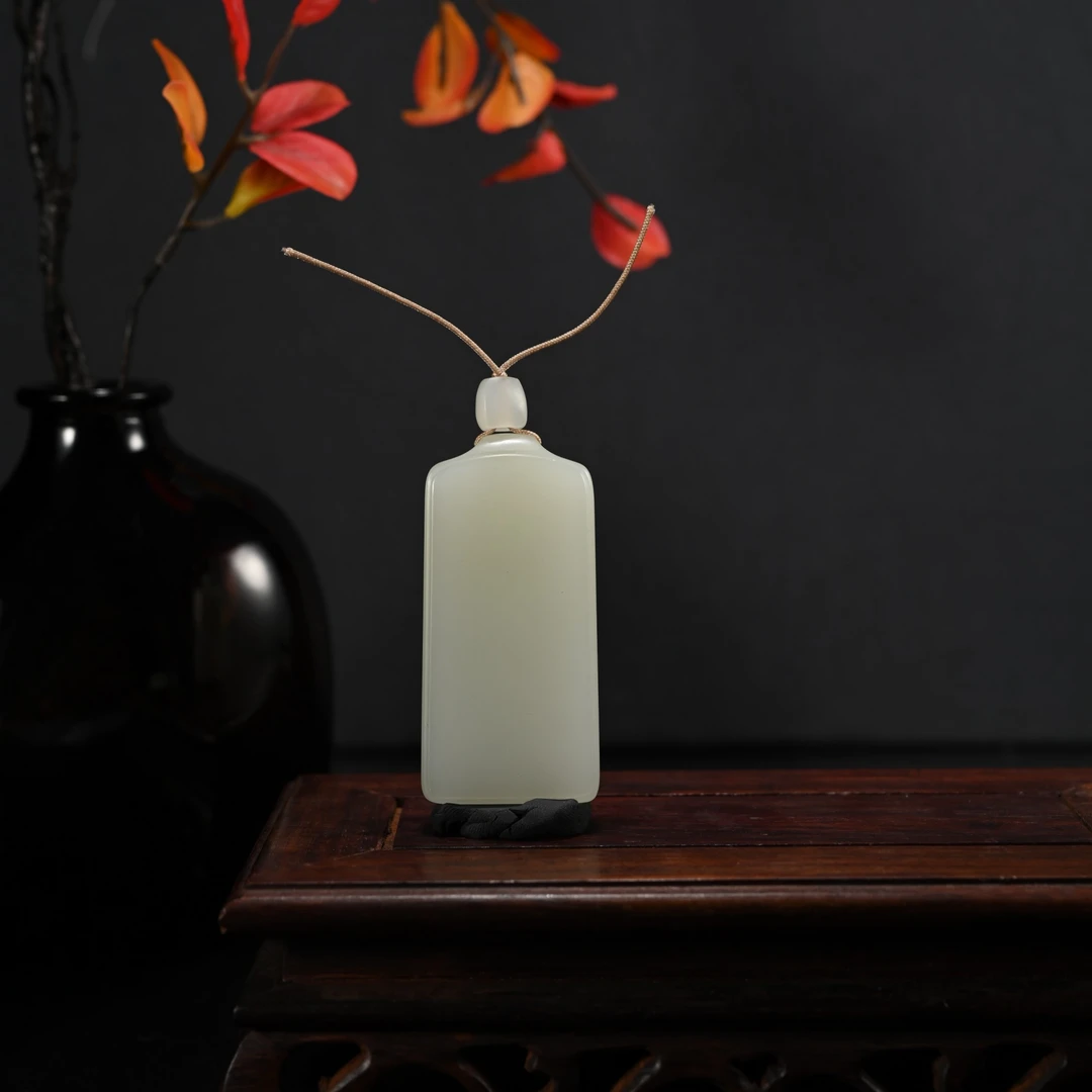 LOT8814 2512250018和田玉无事牌挂件/保利