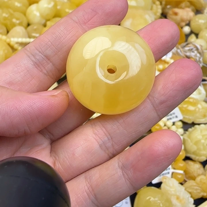 未镶嵌颈饰蜜蜡天然蜜蜡