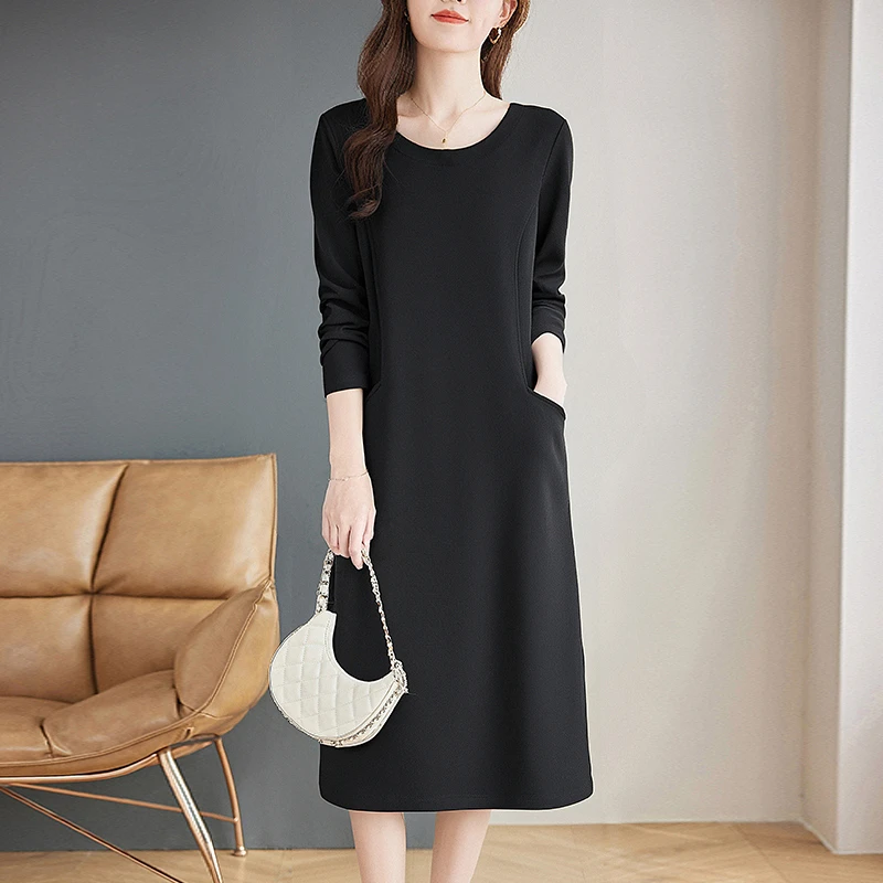 芳妮诗秋季女装长袖裙子2025新款大码黑色连衣裙中长款时尚直筒裙