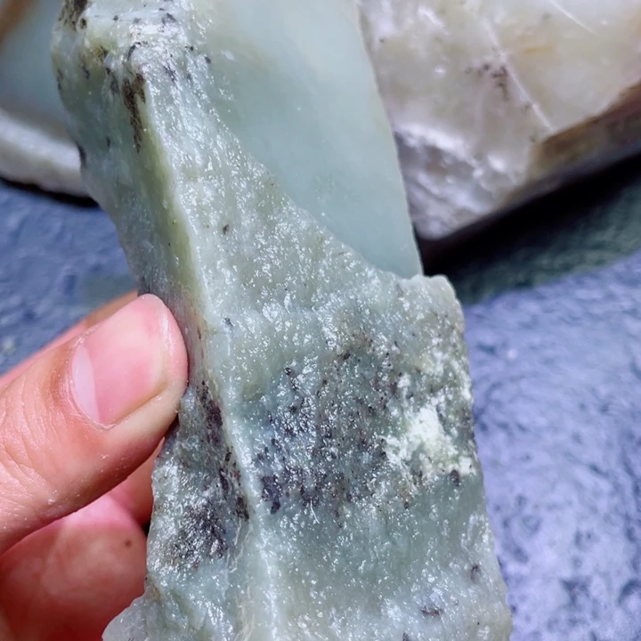 和田玉未镶嵌珠宝半成品