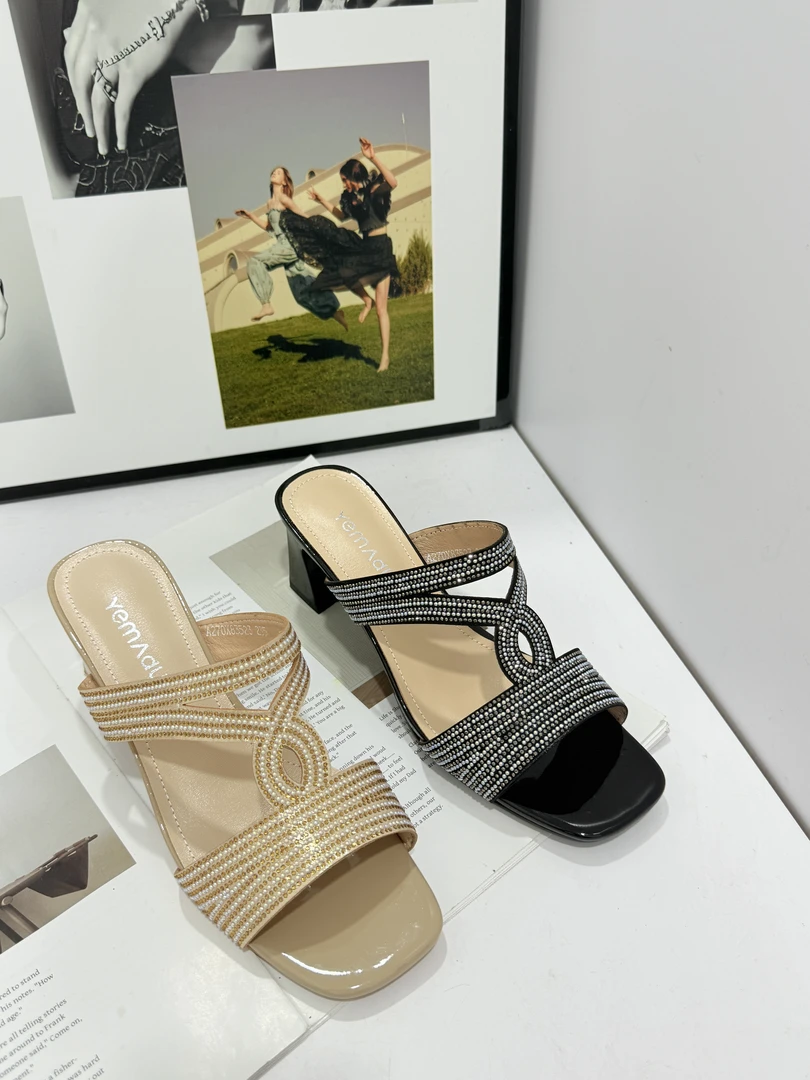 凉鞋时尚休闲女士夏季高跟鞋百搭83523