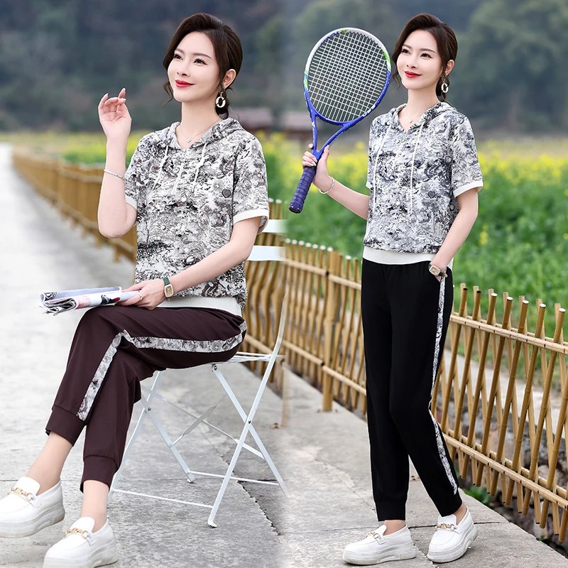 运动服常规中年长裤中老年中长裙时尚宽松型大码中老年女装