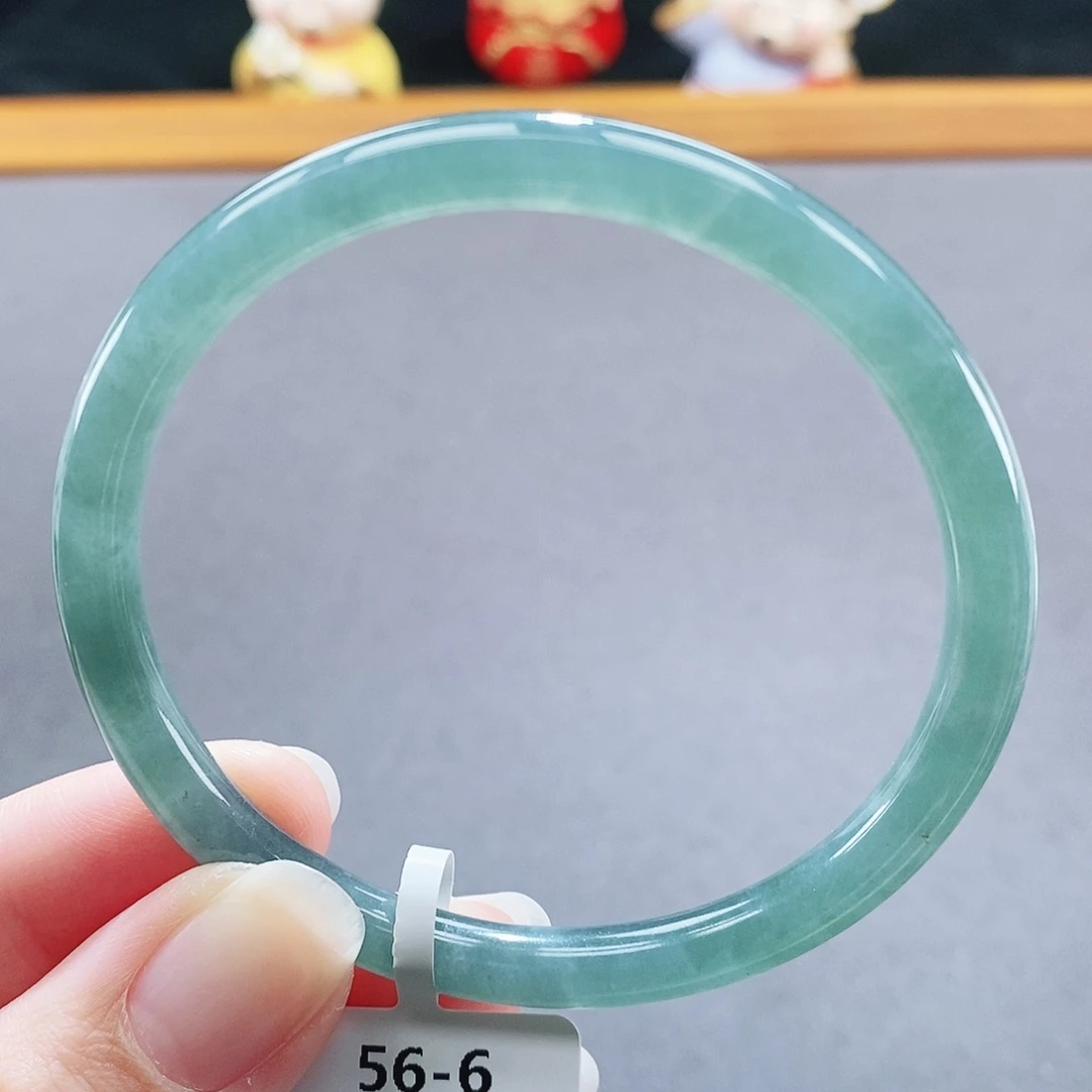 翡翠未镶嵌手镯72