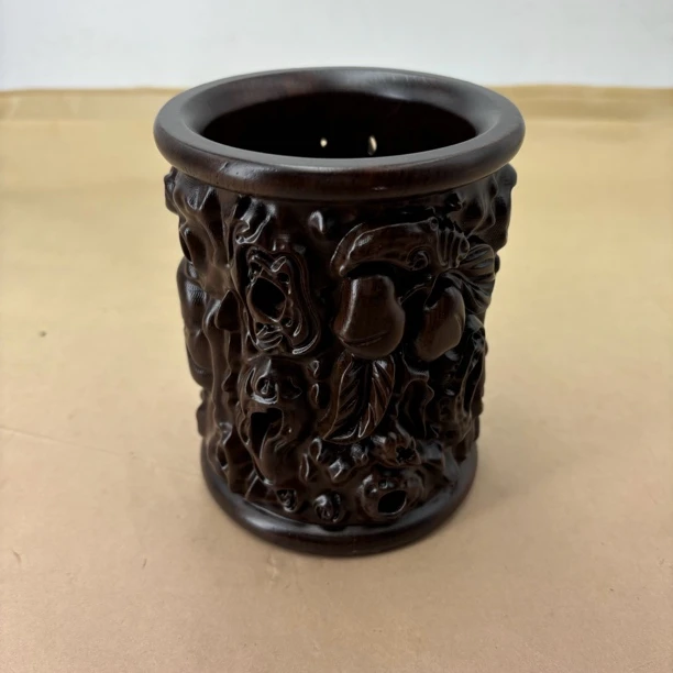 HT寿桃笔筒 直径10 高13 XL3109
