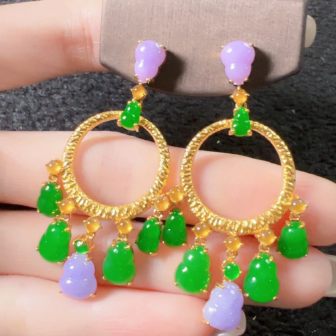 翡翠18K金镶嵌耳饰签收后24小时鉴赏期，过时不退