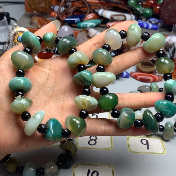 玛瑙/玉髓颈饰未镶嵌你***奇