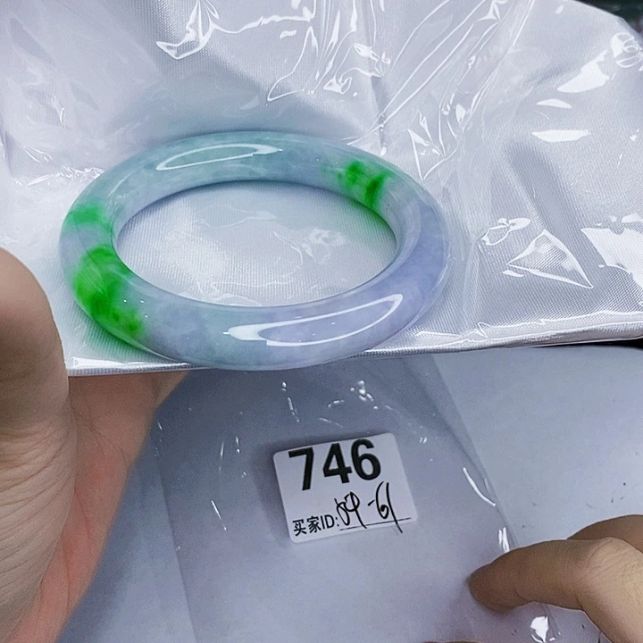 翡翠未镶嵌手镯一图一物实物为准