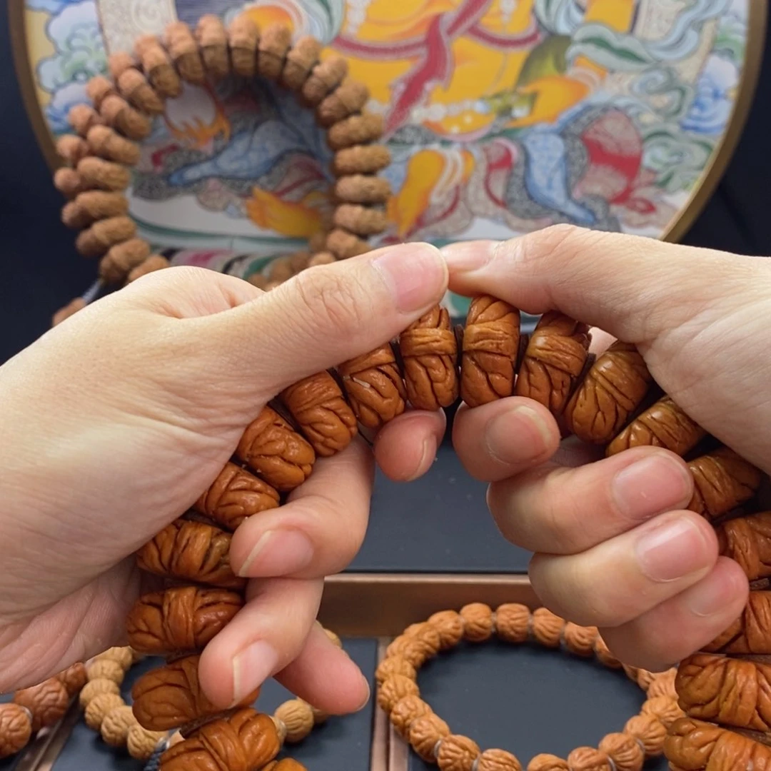 桃核手串龙纹桃核矮霸