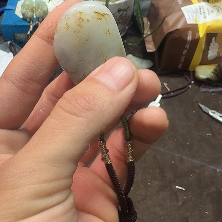 未镶嵌和田玉（糖玉）车挂?****?