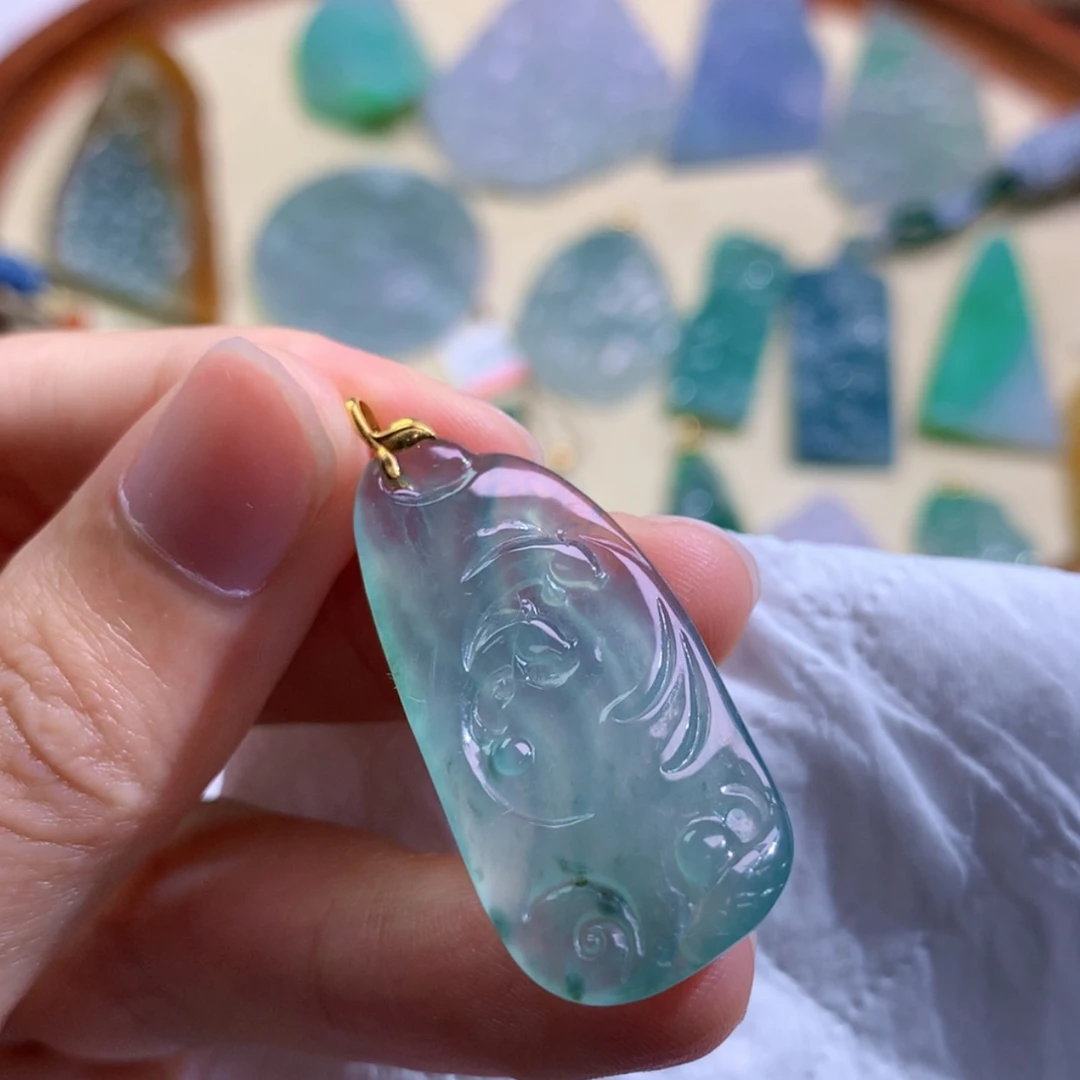 【闪购商品】翡翠未镶嵌吊坠(不含链)