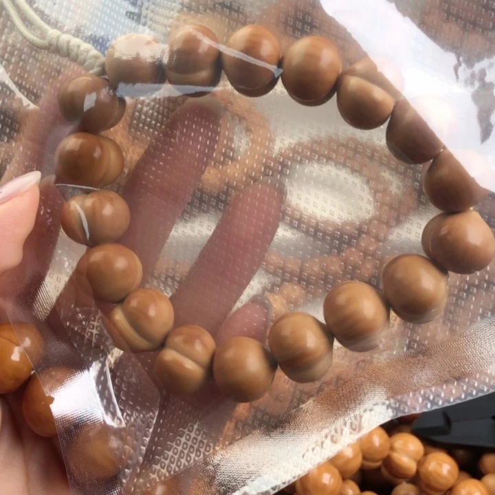 手串/手链核桃叔泡芙屁桃