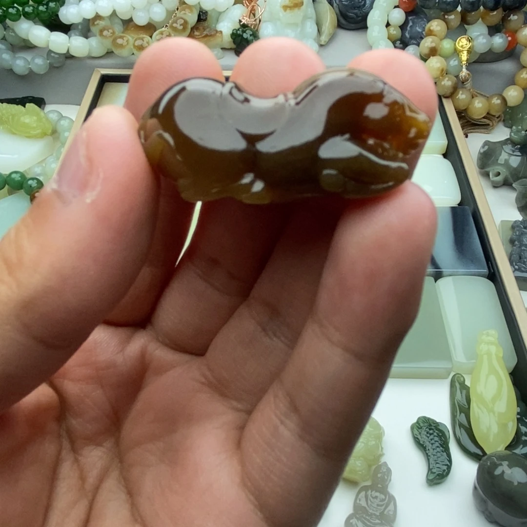 炊***水颈饰未镶嵌和田玉