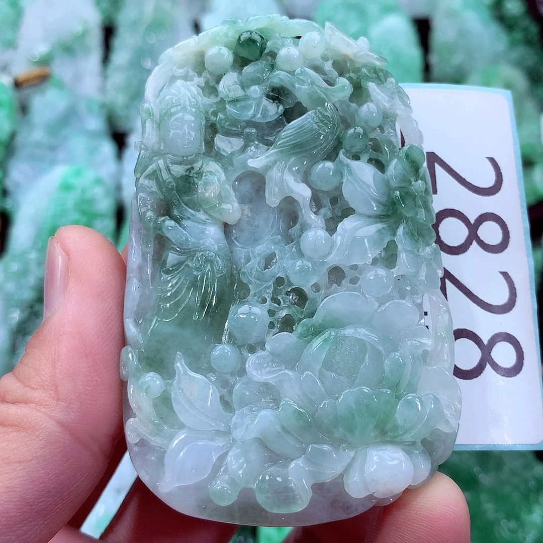 翡翠未镶嵌吊坠(不含链)