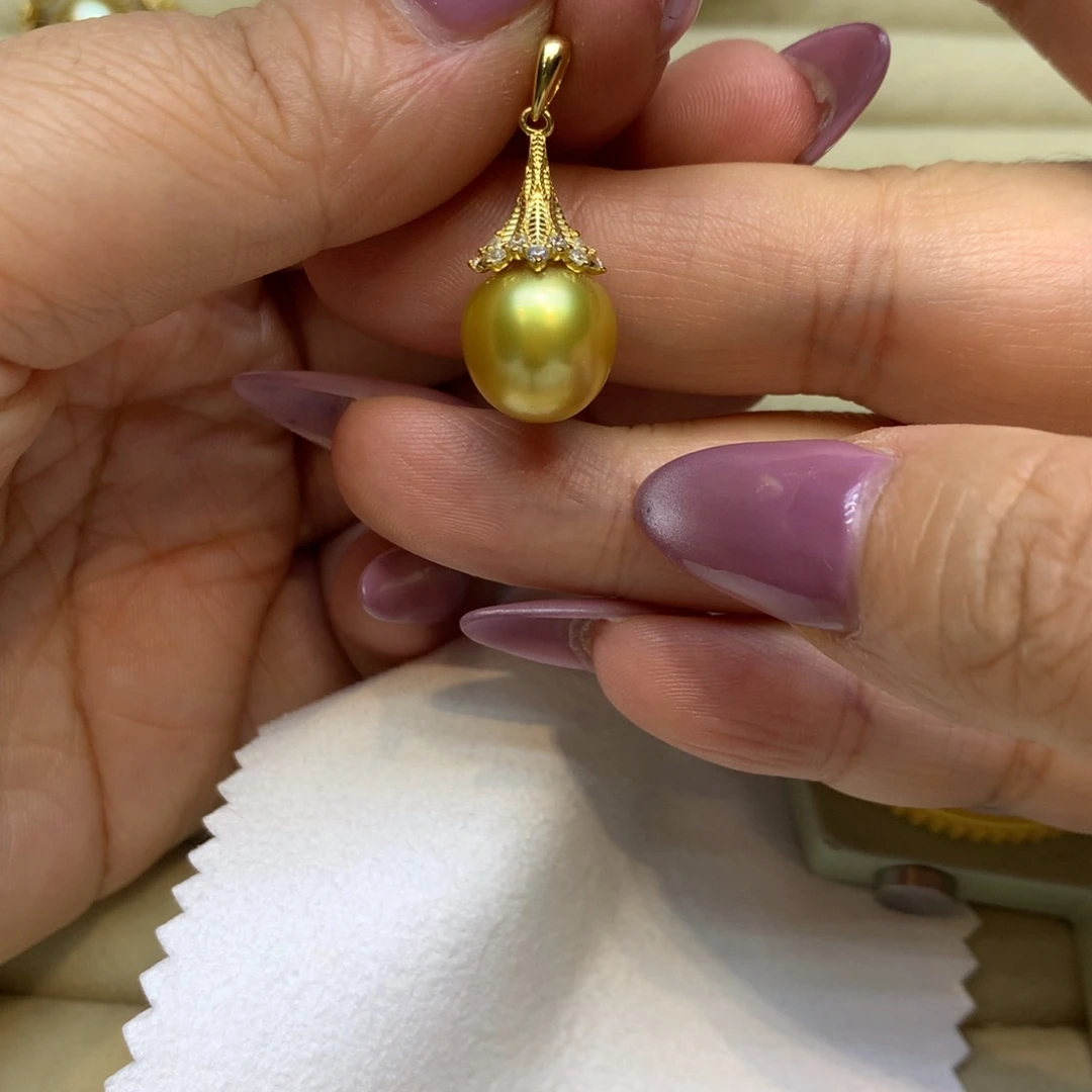 颈饰银S925镶嵌海水珍珠