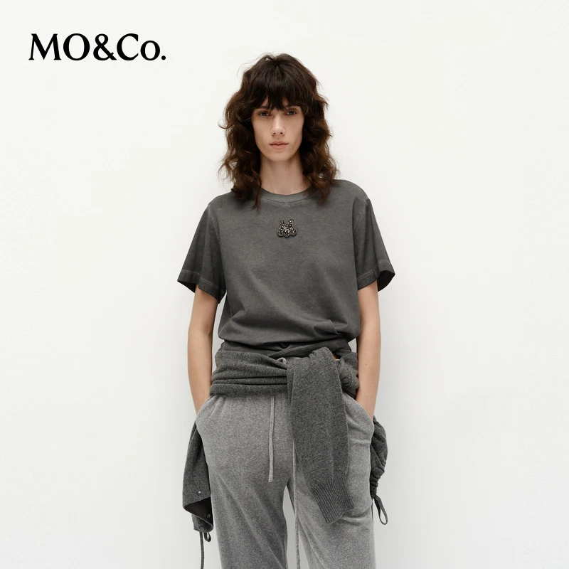 MOCO短袖T恤2025春新品手工络花logo磨白洗褪棉质圆领MBE1TEE026
