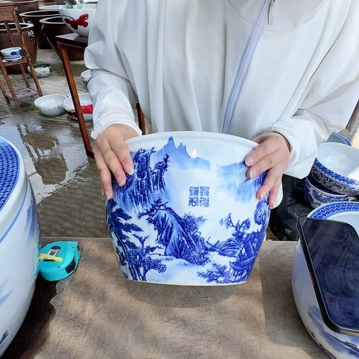 瓷片直径25，高17。。。。