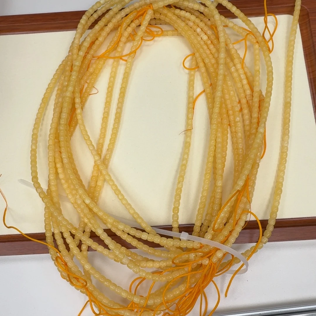 琥珀未镶嵌手链多样性发其一