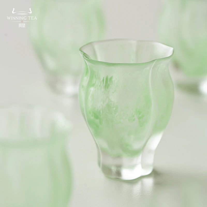 问鼎琉璃小佛手杯（千山翠）
