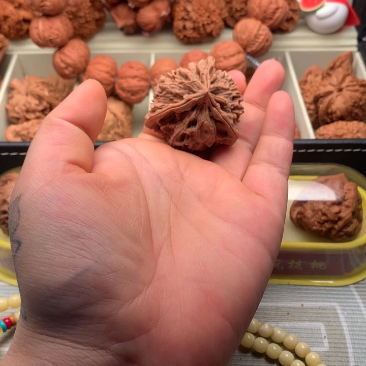 文玩核桃吊坠47尺寸全品三棱单只