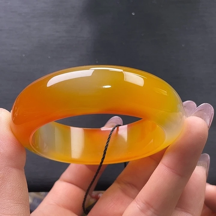 玛瑙/玉髓未镶嵌手镯55.1