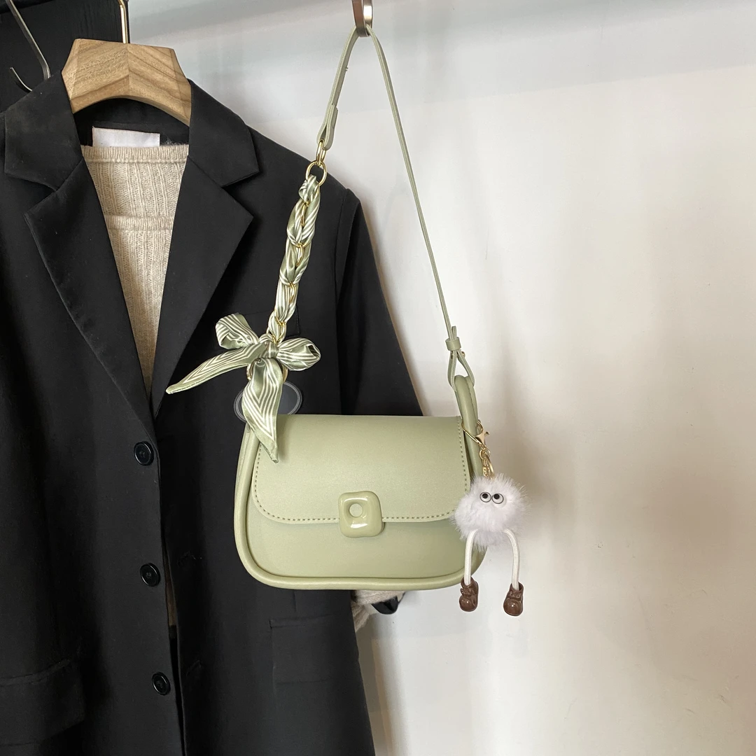 春夏学生党绿色小方包腋下女包2025百搭斜挎包单肩小包【路易佩蒂】